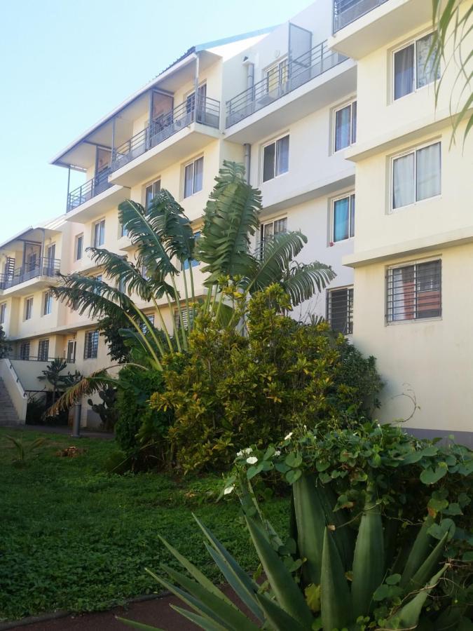 Le Voyageur A 1 Mn Du Chu Sud Terre-Sainte, Saint-Pierre Apartment ภายนอก รูปภาพ
