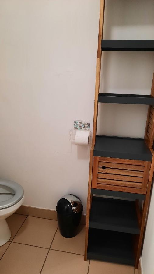 Le Voyageur A 1 Mn Du Chu Sud Terre-Sainte, Saint-Pierre Apartment ภายนอก รูปภาพ